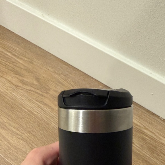 Stanley Matte Black Insulated Tumbler - Picture 2 of 7